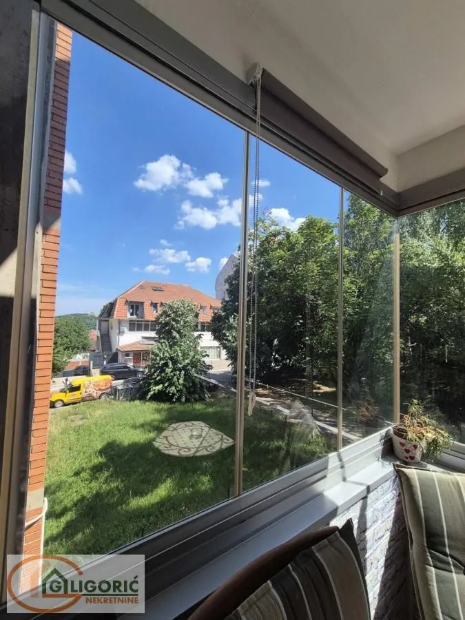 Prodaja, dvosoban stan, 61m², Vidikovački venac, Rakovica