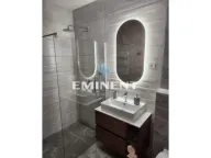 Izdavanje, trosoban stan, 85m², Stari Grad, Beograd - image 11
