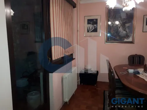 Prodaja, četvorosoban stan, 120m², Vračar Hram, Vračar Sve Podlokacije - image 5