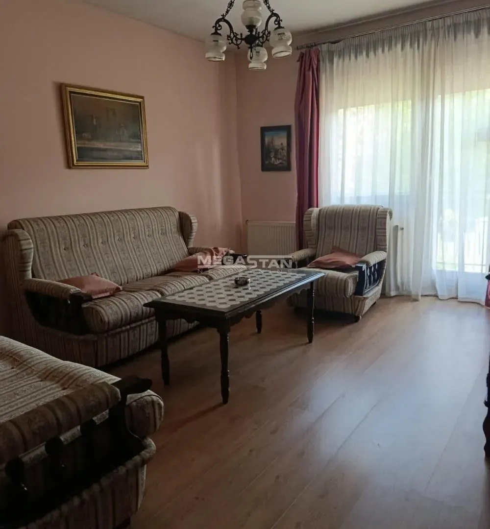 Sale, house, 190m², Mali Mokri Lug, Zvezdara Sve Podlokacije