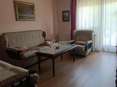 Kuća in Mali Mokri Lug