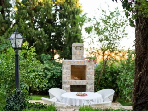 Izdavanje, trosoban stan, 120m², Podgorica, Crna Gora - image 21