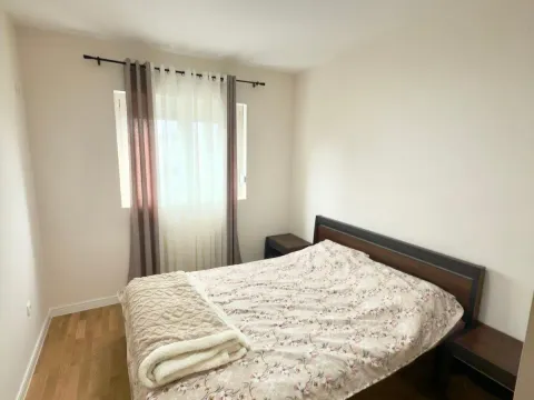 Rent, one bedroom apartment, 45m², Pobrežje, Podgorica - image 6