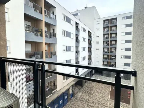 Rent, apartment, 46m², Stari Aerodrom, Podgorica - image 7