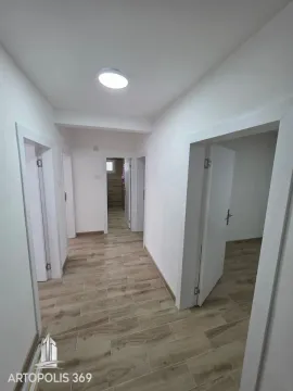 Rent, office space, 85m², Leštane, Grocka - image 17