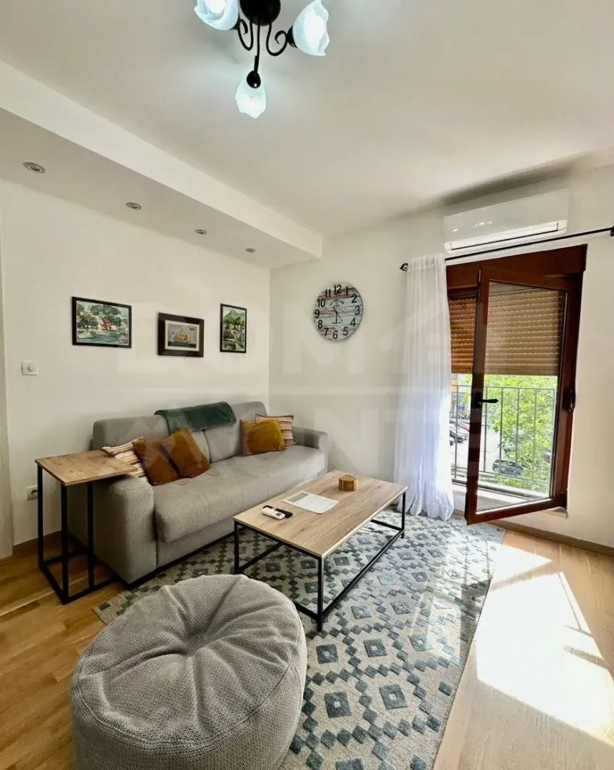 Rent, one bedroom apartment, 45m², Tivat, Crna Gora