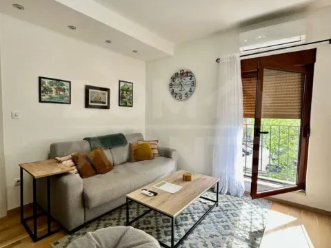 Izdavanje, jednosoban stan, 45m², Tivat, Crna Gora - image 8