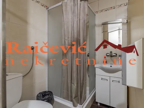 Prodaja, stan, 93m², Centar, Kruševac - image 10