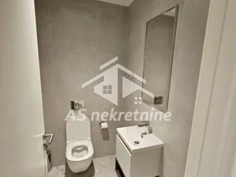 Izdavanje, četvorosoban stan, 111m², Savski Venac, Beograd - image 23