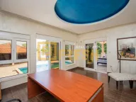 Rent, house, 330m², Zeta, Podgorica - image 13