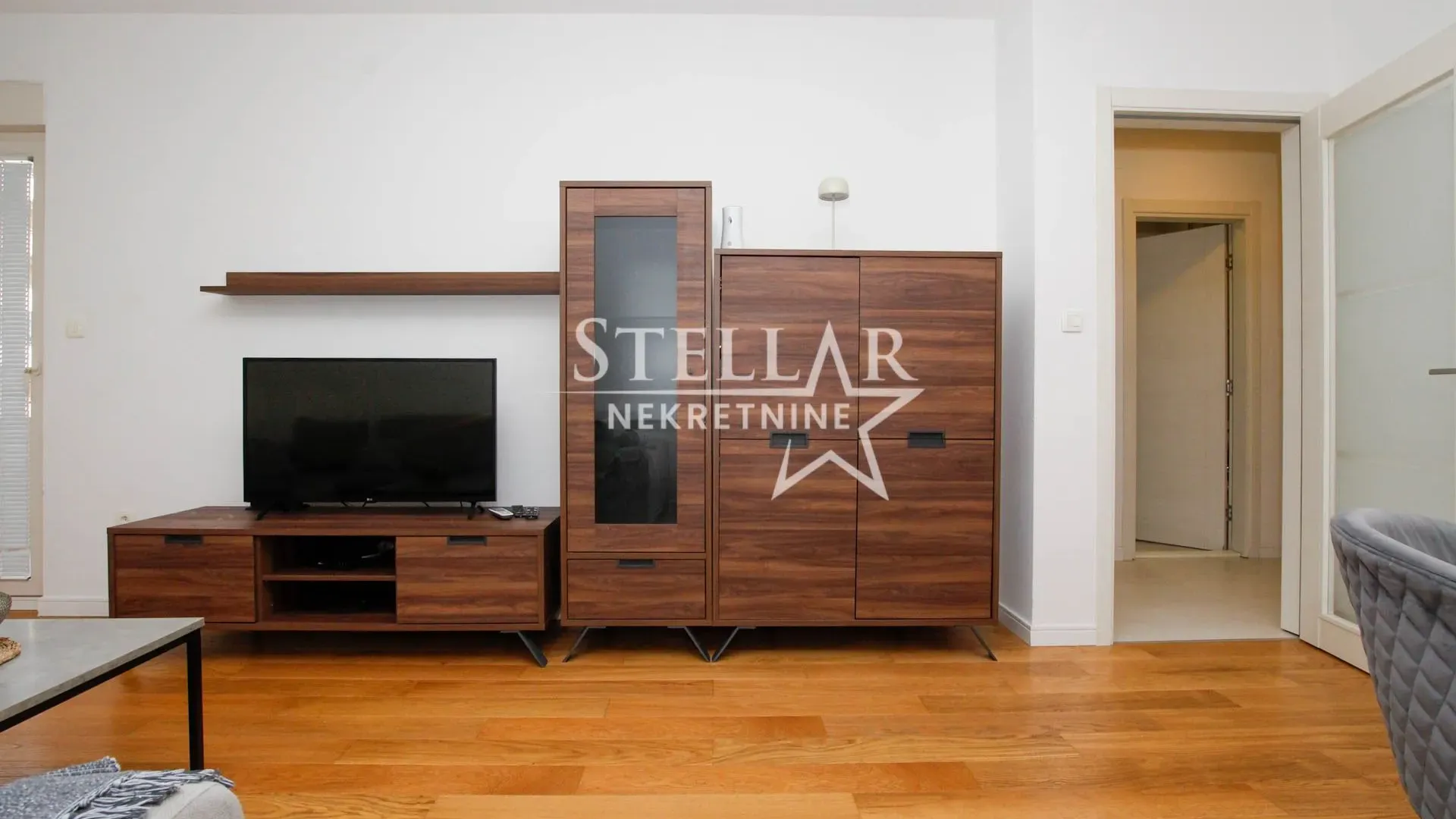 Rent, one bedroom apartment, 49m², Central Point, Podgorica