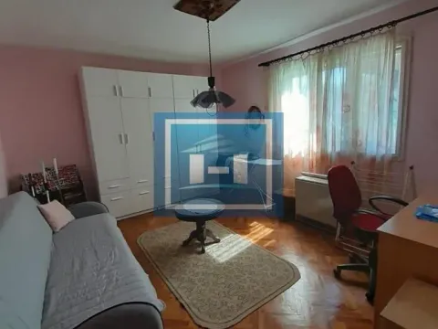 Prodaja, kuća, 216m², Gloždak, Paraćin - image 25