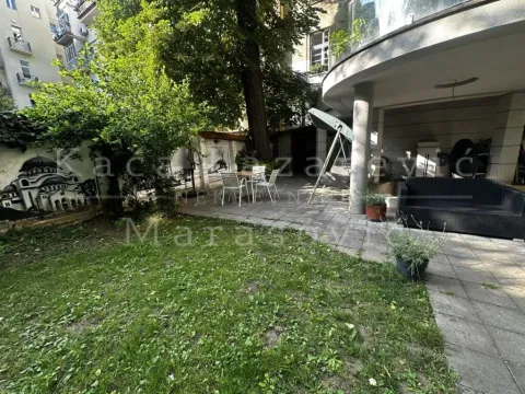 Rent, one bedroom apartment, 33m², Vračar Centar, Vračar Sve Podlokacije - image 10