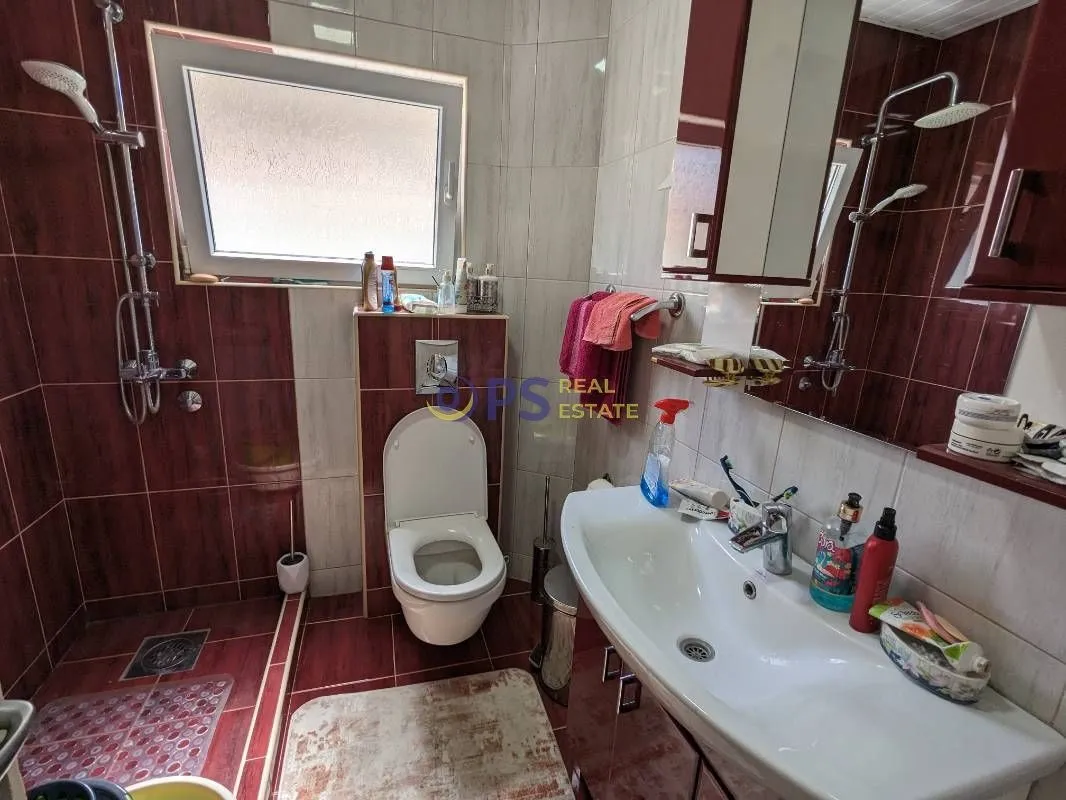 Sale, house, 200m², Bar, Crna Gora