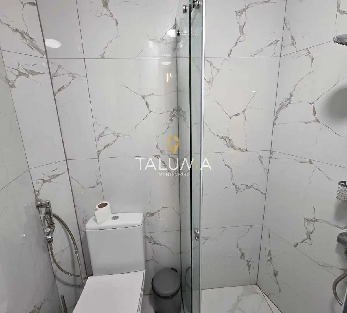 Rent, office space, 460m², Gornja Gorica, Podgorica