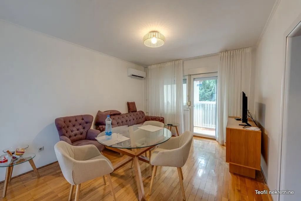 Sale, three bedroom apartment, 63m², Južni Bulevar, Vračar Sve Podlokacije