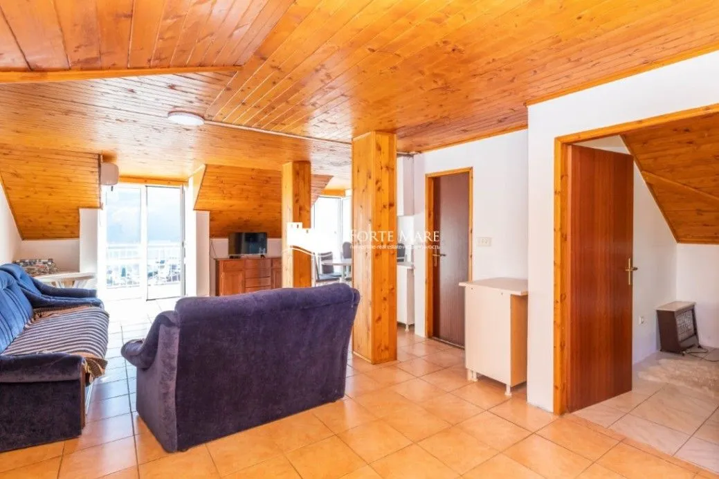 Prodaja, jednosoban stan, 62m², Đenovići, Herceg Novi