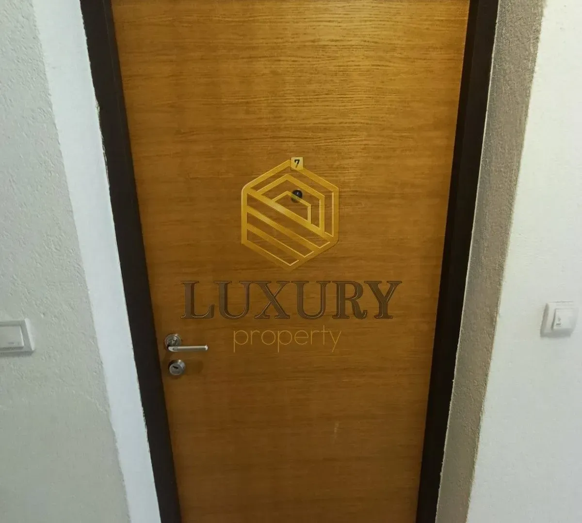 Prodaja, jednosoban stan, 43m², Blok 9, Podgorica