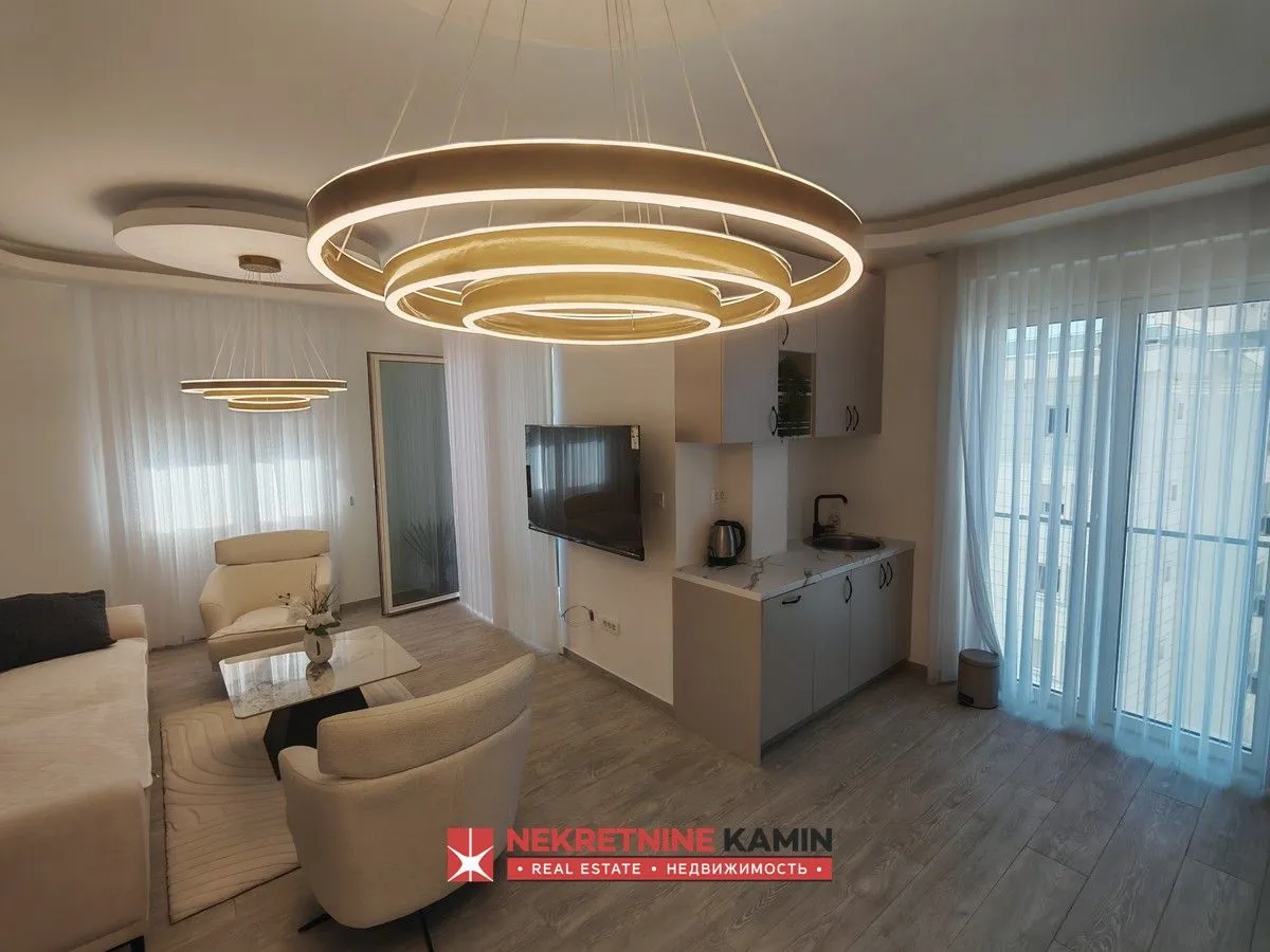 Sale, two bedroom apartment, 74m², Bečići, Budva