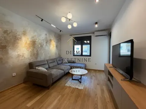Rent, one bedroom apartment, 48m², City Kvart, Podgorica - image 16
