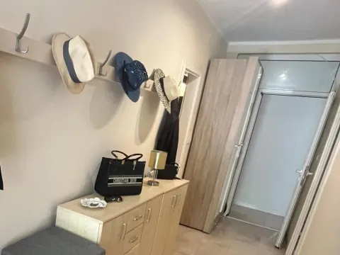 Izdavanje, dvosoban stan, 125m², Budva, Crna Gora - image 6