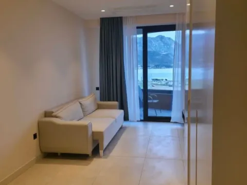 Sale, one bedroom apartment, 51m², Bečići, Budva - image 4