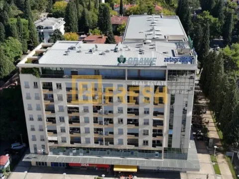 Izdavanje, poslovni prostor, 75m², Centar, Podgorica