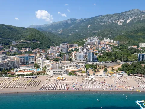 Sale, two bedroom apartment, 265m², Bečići, Budva - image 15