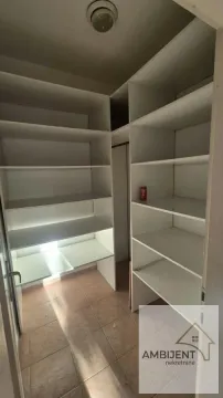 Izdavanje, četvorosoban stan, 104m², Savski Venac, Beograd - image 8
