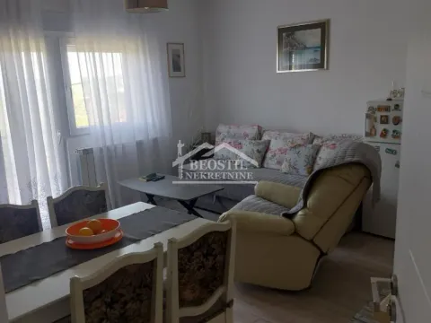 Sale, house, 78m², Čukarica, Beograd