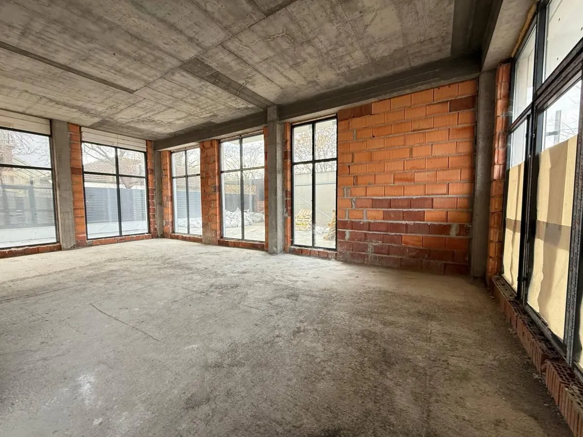 Rent, office space, 220m², Sajam, Novi Sad Sve Podlokacije