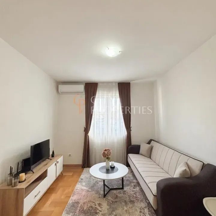 Rent, apartment, 36m², Stari Aerodrom, Podgorica
