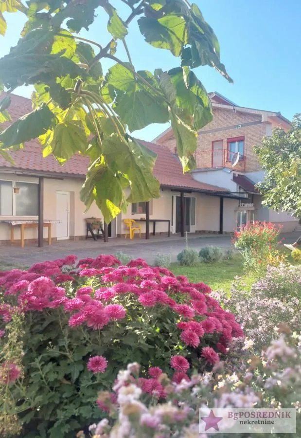 Prodaja, kuća, 280m², Novi Slankamen, Inđija