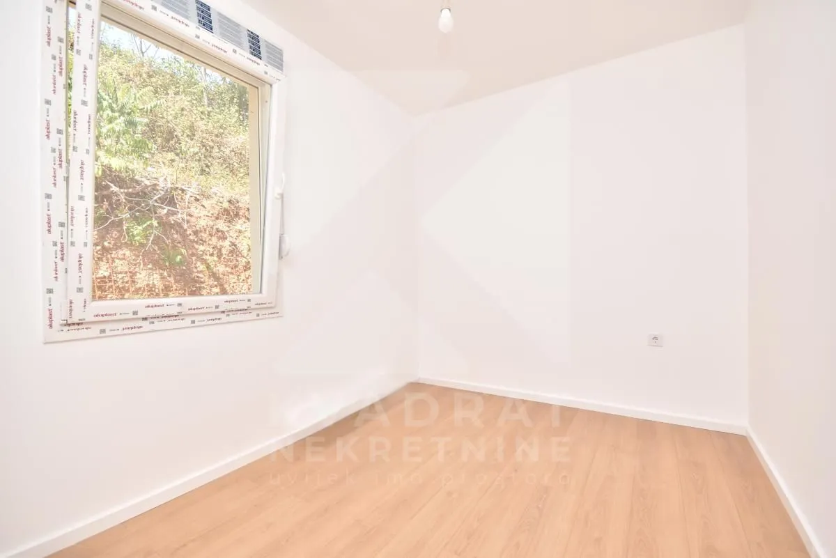 Rent, office space, 52m², Ibričevina, Podgorica