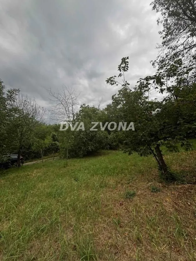 Prodaja, plac, 1100m², Čortanovci, Inđija