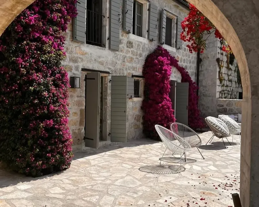 Prodaja, kuća, 380m², Herceg Novi, Crna Gora