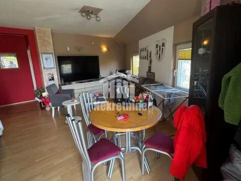 Sale, house, 182m², Zemun Novi Grad, Zemun Sve Podlokacije - image 3