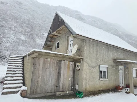 Prodaja, kuća, 205m², Petnjica, Šavnik - image 2