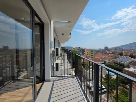 Prodaja, dvosoban stan, 46m², Budva, Crna Gora - image 2