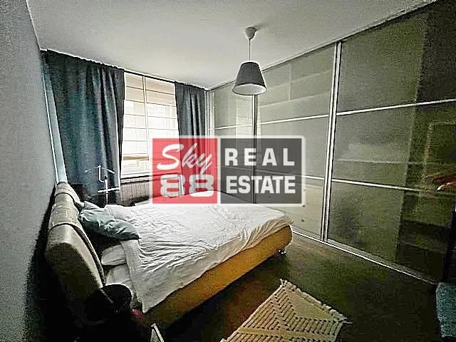 Prodaja, trosoban stan, 80m², Stari Grad, Beograd