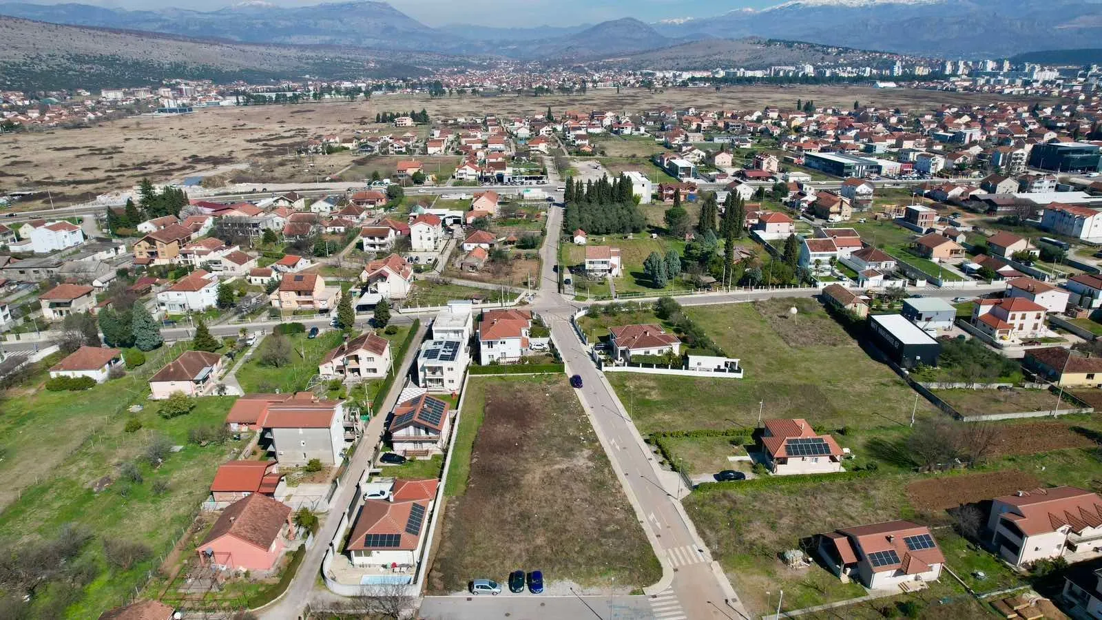 Prodaja, plac, 2122m², Podgorica, Crna Gora
