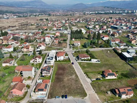 Prodaja, plac, 2122m², Podgorica, Crna Gora - image 9