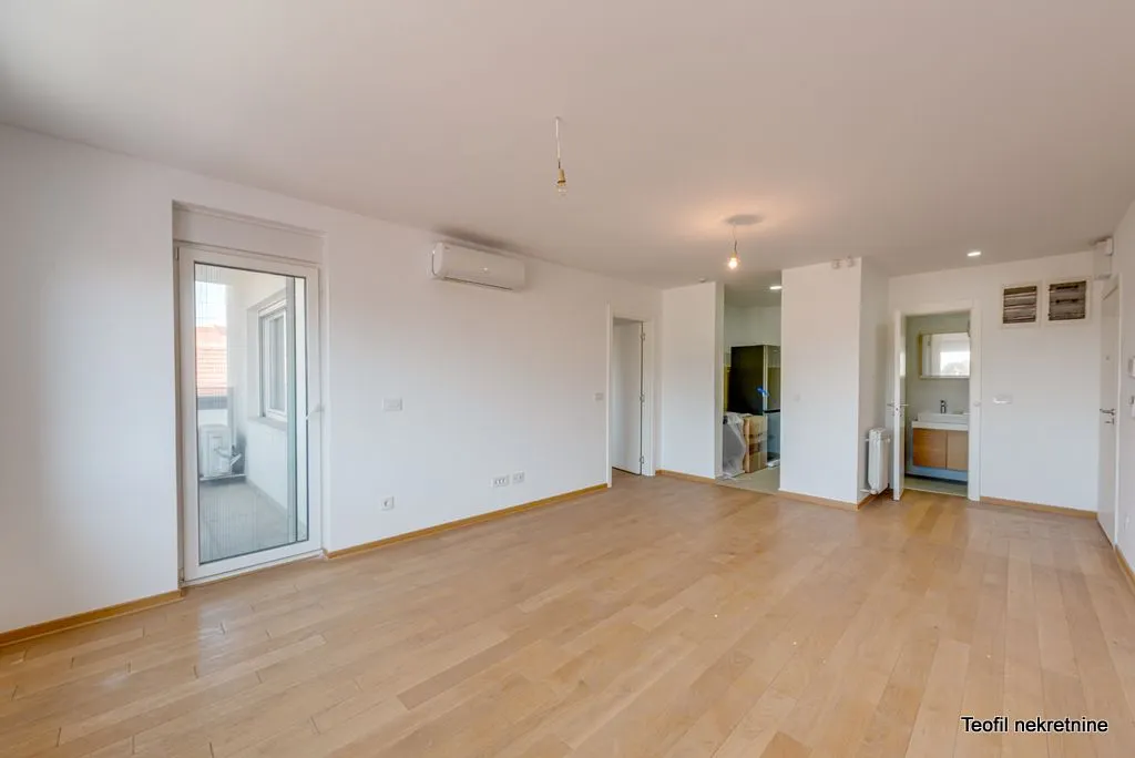 Sale, three bedroom apartment, 66m², Šumice, Beograd