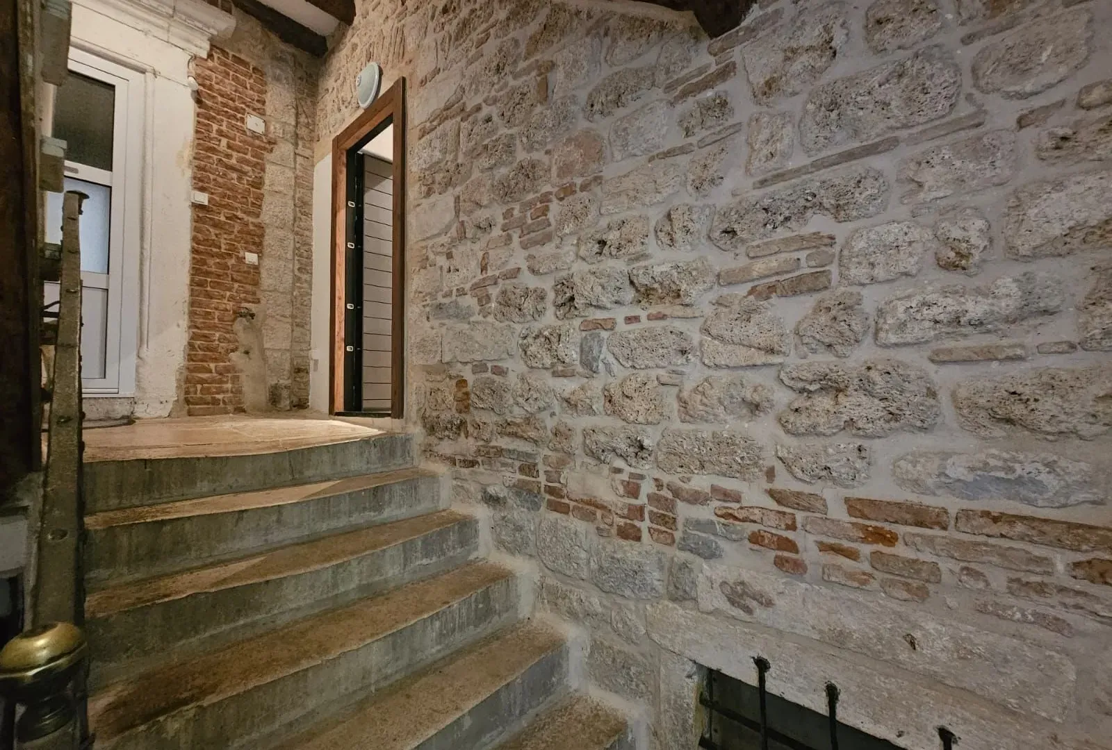 Prodaja, garsonjera, 15m², Kotor, Crna Gora