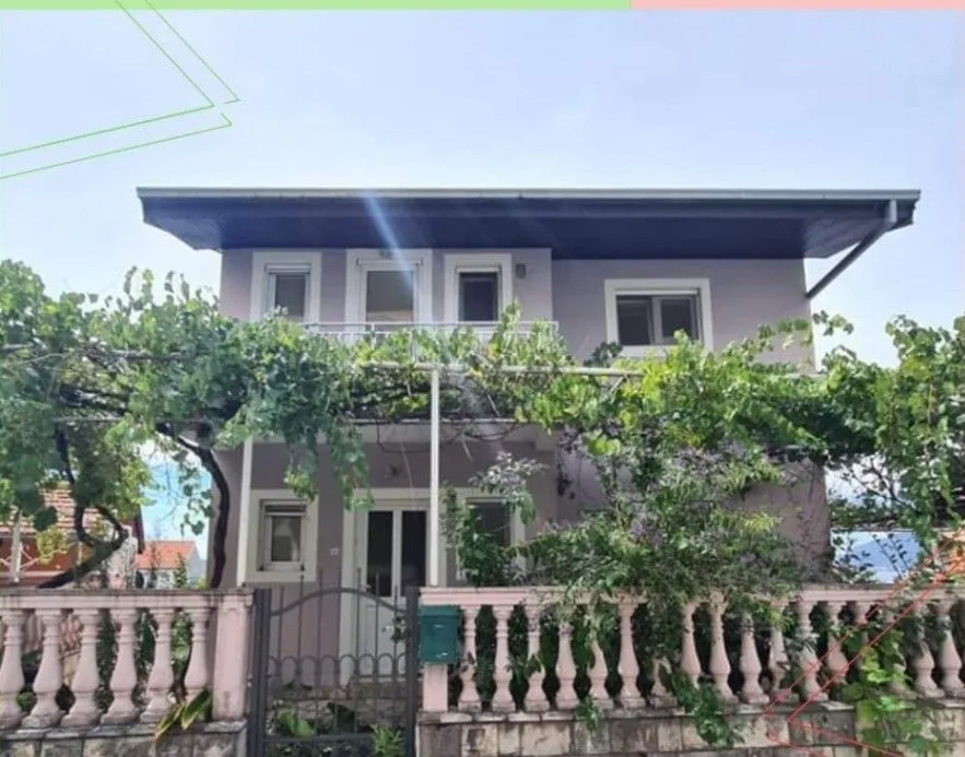 Rent, house, 180m², Marići, Tivat
