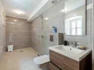 Prodaja, kuća, 800m², Prčanj, Kotor - image 36