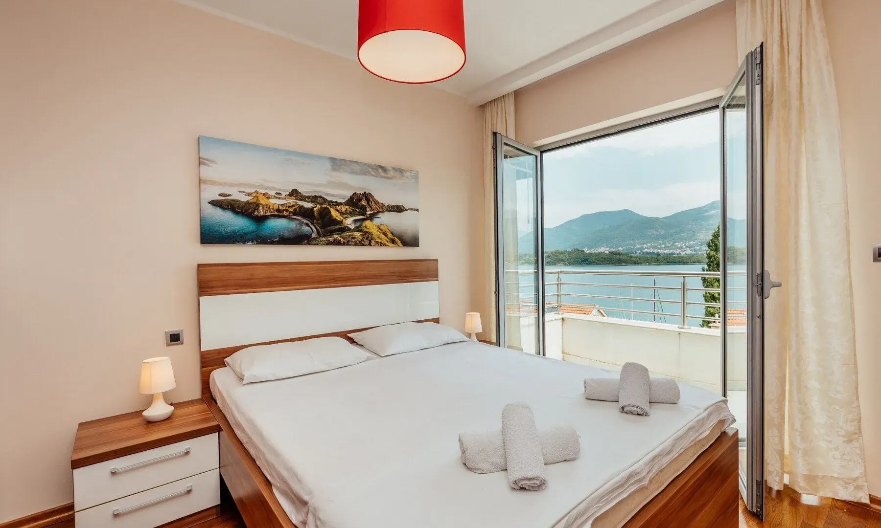 Prodaja, dvosoban stan, 64m², Đuraševići, Tivat