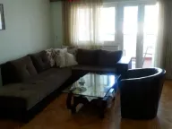 Izdavanje, dvosoban stan, 85m², Preko Morače, Podgorica - image 1