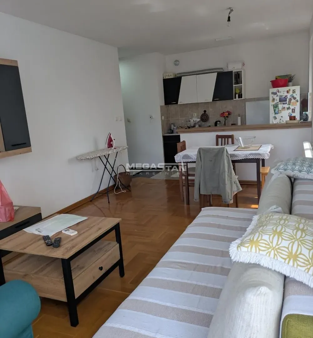 Prodaja, dvosoban stan, 53m², Brace Jerković, Voždovac Sve Podlokacije