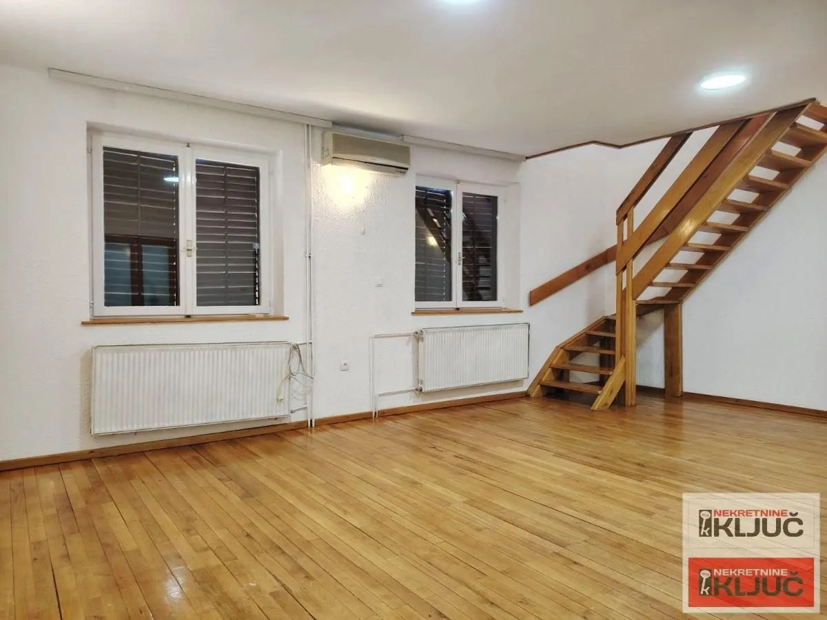 Rent, house, 120m², Centar, Novi Sad